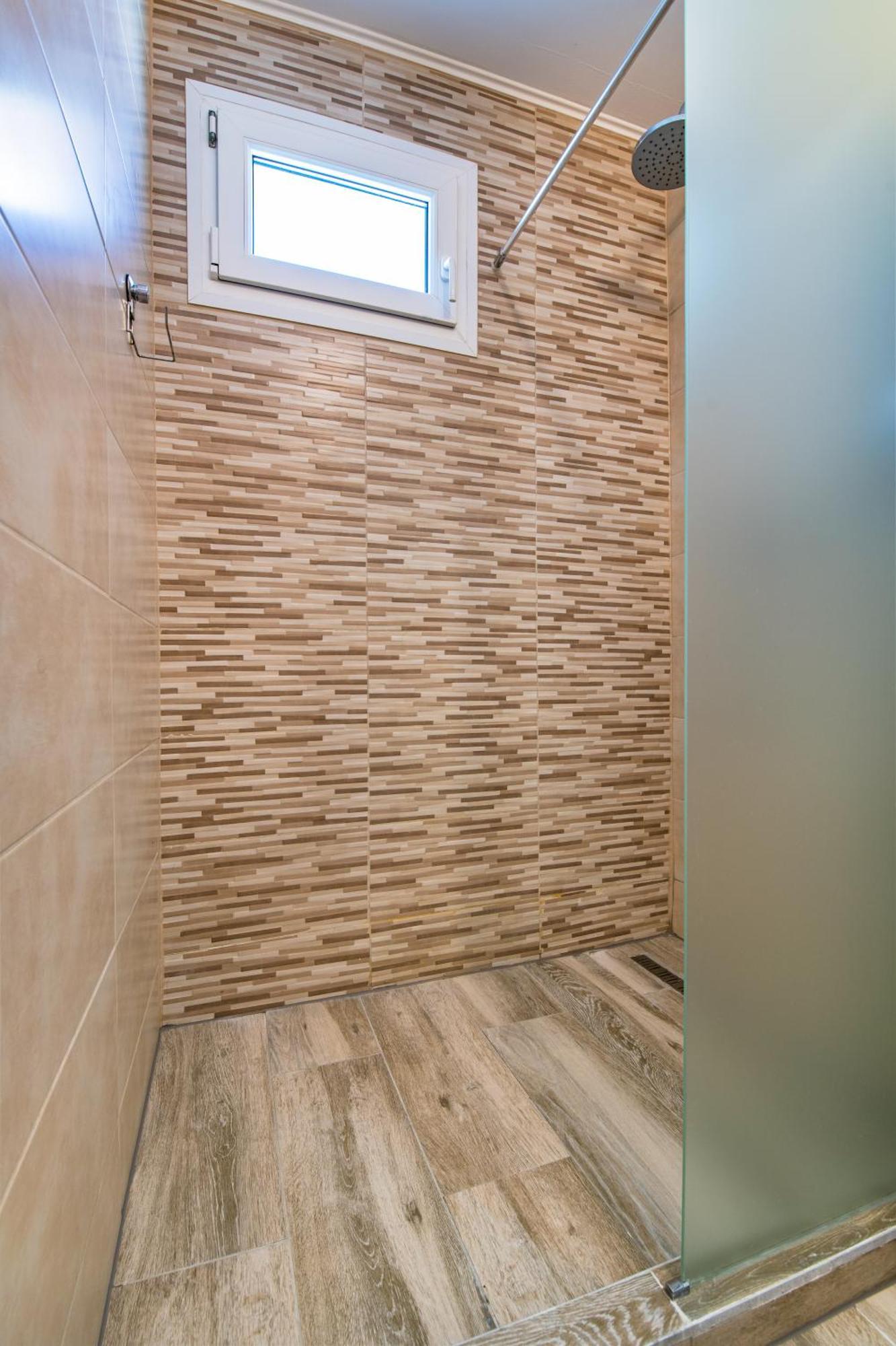 Springhome - Cozy Apartment With Balcony & Parking Braşov Dış mekan fotoğraf