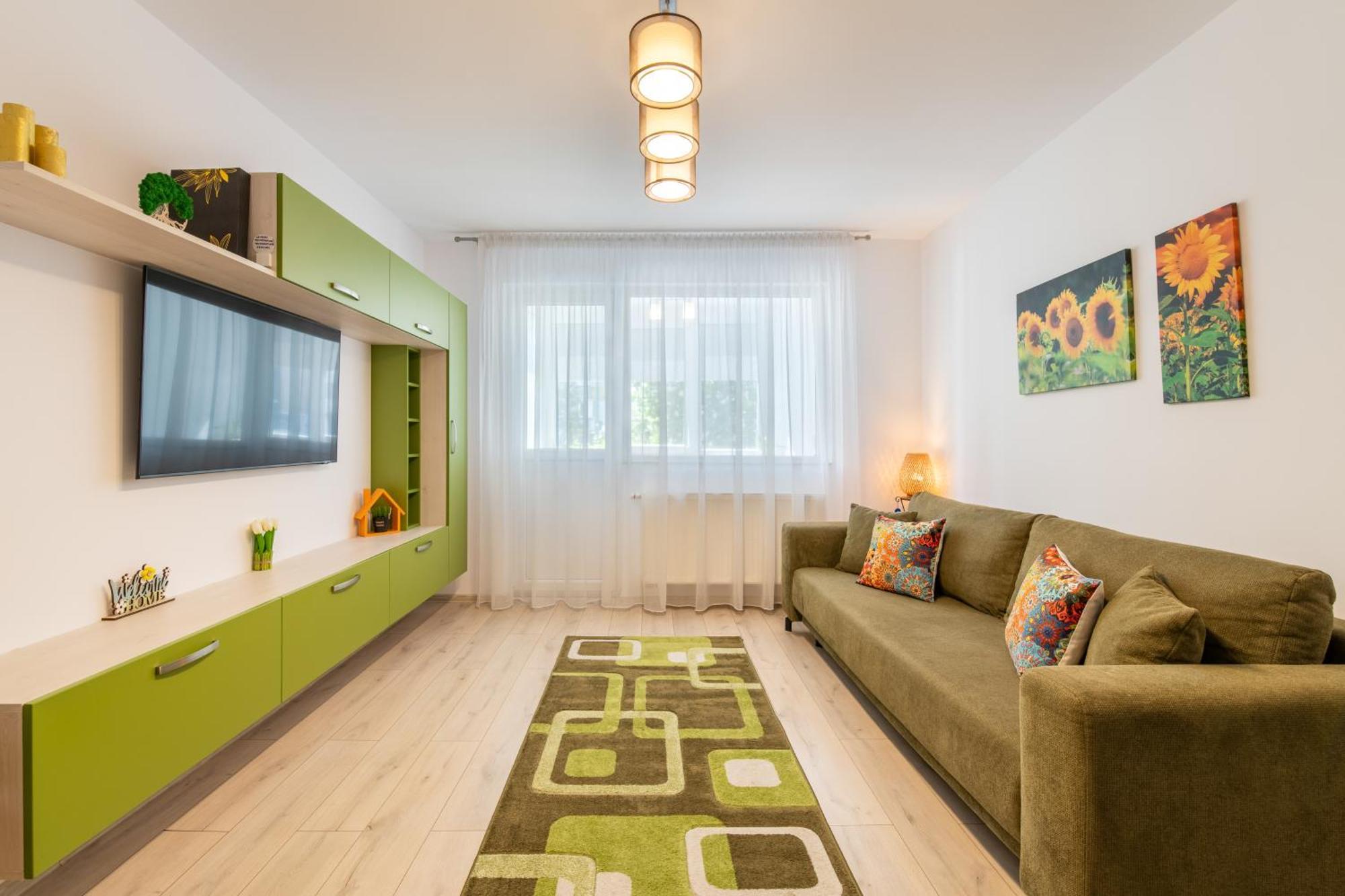 Springhome - Cozy Apartment With Balcony & Parking Braşov Dış mekan fotoğraf